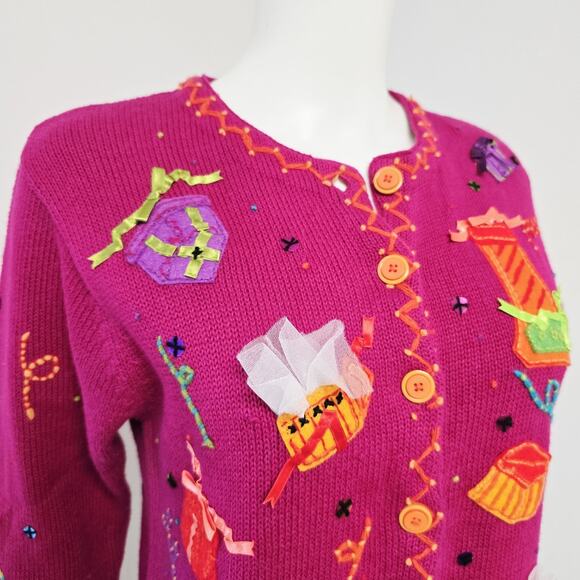 Susan Bristol PS Petite Small Cardigan Party Presents Holiday Pink Button Front - Picture 2 of 11